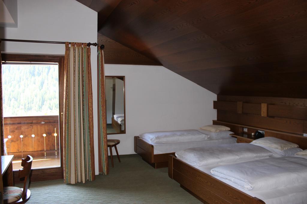 Villa Luise Ortisei Quarto foto